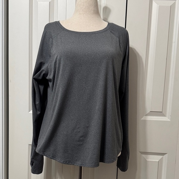 all in motion Tops - All in Motion Charcoal Long Sleeve Exercise or Layering Tee